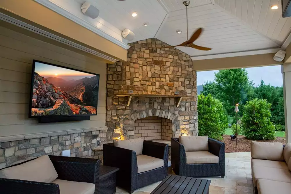 outdoor tvs